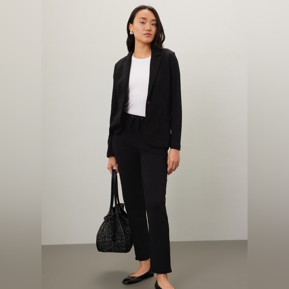 Majestic Filatures Black Soft Touch Top
